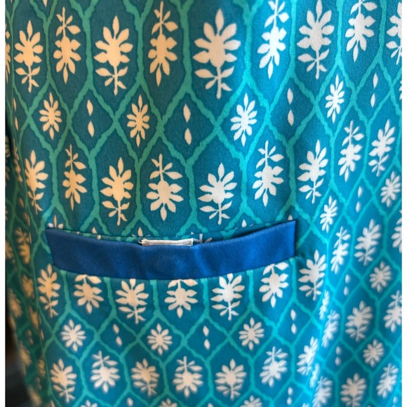 Pretty turquoise, white & blue patterned easy and comfortable dress! - Picture 2 of 8